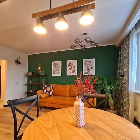 Uroczy Apartament Blisko Centrum - 10 Min Do Plazy Гдыня Экстерьер фото
