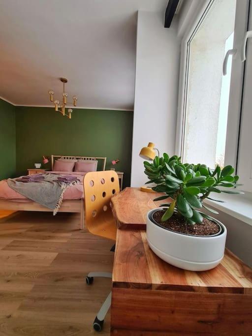 Uroczy Apartament Blisko Centrum - 10 Min Do Plazy Гдыня Экстерьер фото